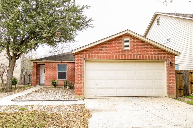 Building Photo - 511 Mathis Mdw