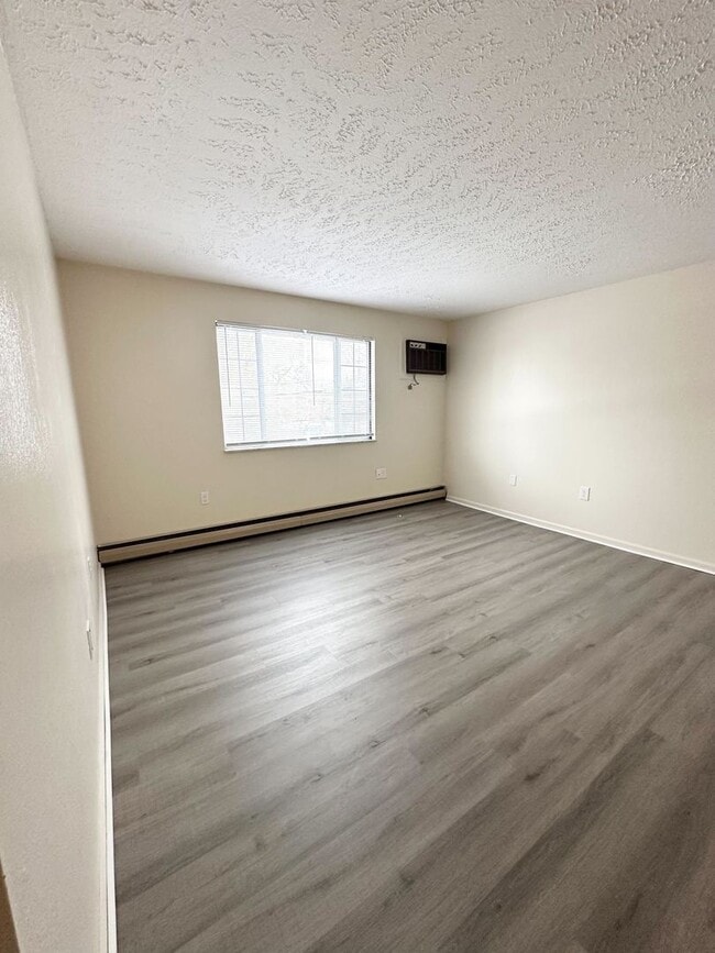 Photo - Charming 2-Bedroom Apartment in Beaver, PA – Apply Today! Unit Jefferson Trace 2-11