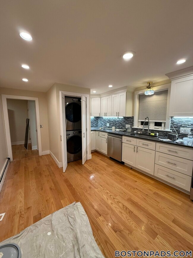 Photo - 2 Buckingham St Unidad 2