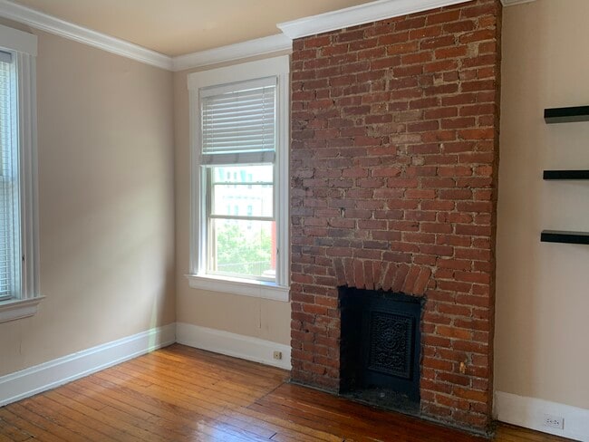 Photo - 969 Hatch St Unit 969 12