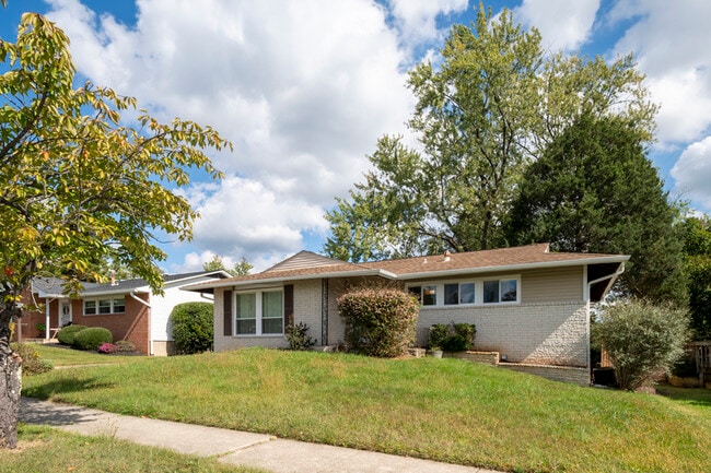 Building Photo - 3947 Setonhurst Rd