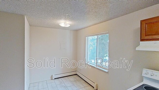 Photo - 2909 Sage St