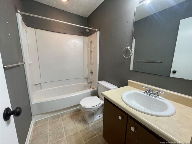 Photo - 5734 Waters Edge Dr