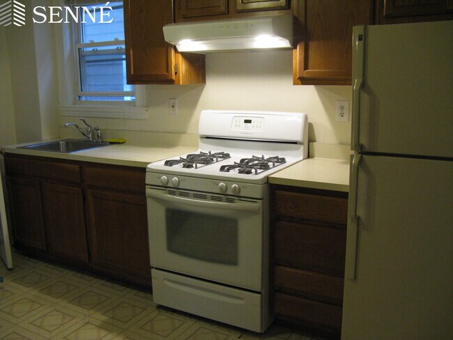 Photo - 35 Brookford St Unit 3