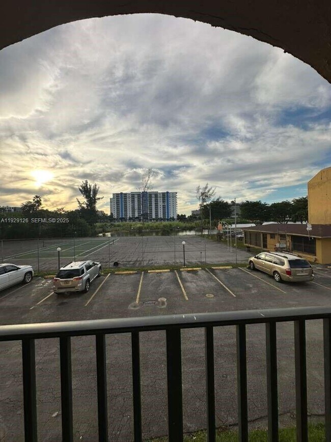 Photo - 4801 NW 7th St Unidad 210-16