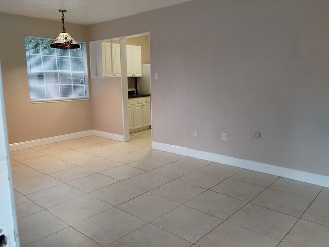 Photo - 1323 51st Ave N