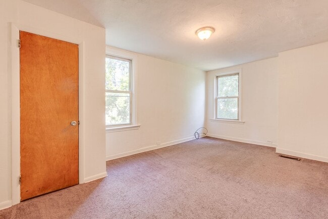 Photo - 316 Belonda St Unidad Apt 2