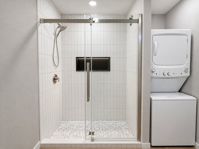 Photo - 1304 Duke Dr