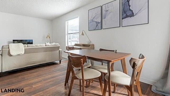 Photo - 1071 Clayton Ln Unit M0113