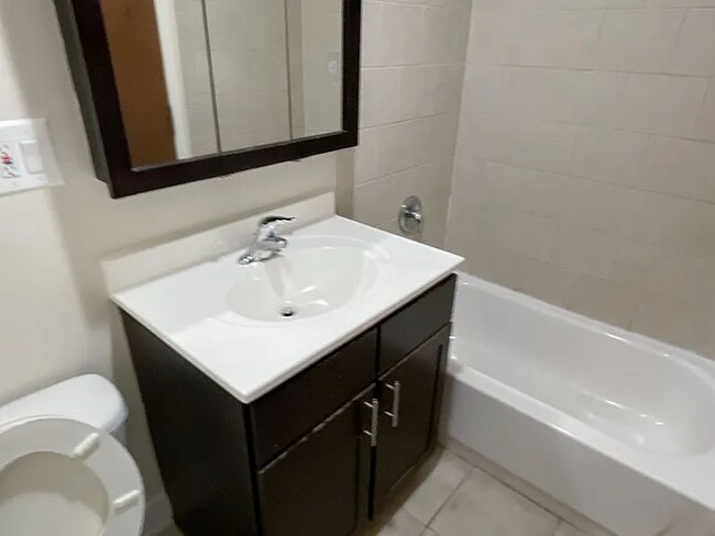 Photo - 850 W Lill Ave Unit 1C