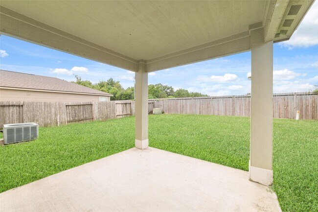 Photo - 21311 Shadow River Ln