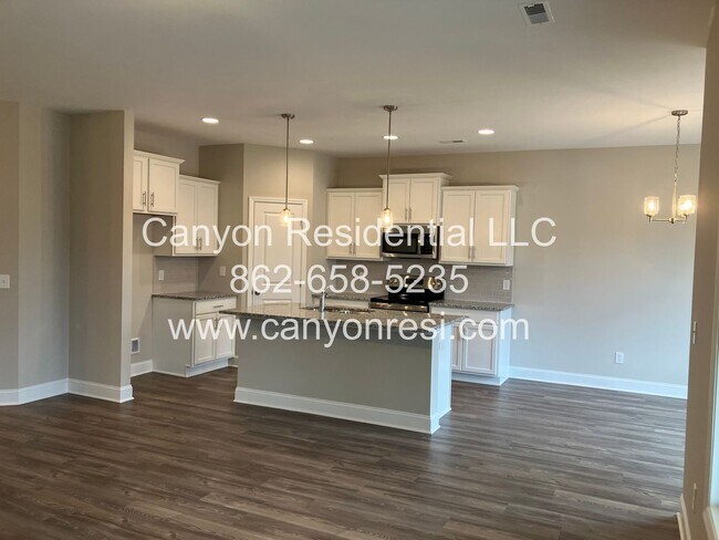 Photo - Great 3 Bedroom 2 Bath home in great locat...