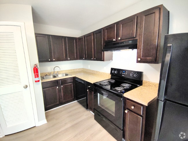 Building Photo - 70 Duiguid Dr Rental