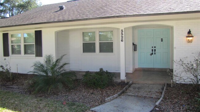 3326 Schefflera Rd