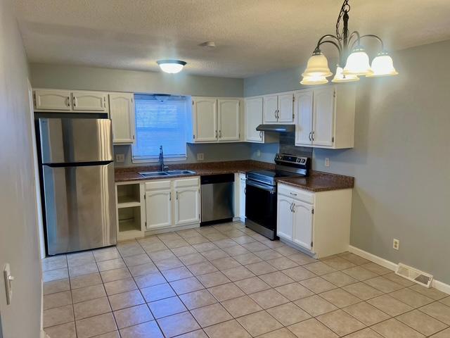 Photo - 5709 NW High Dr