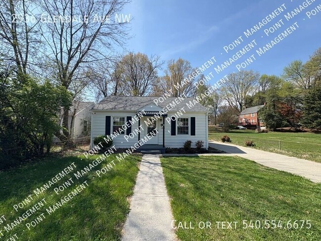 Building Photo - 2936 Glendale Ave NW