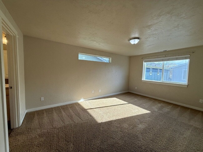 Photo - 2466 Mountain Terrace