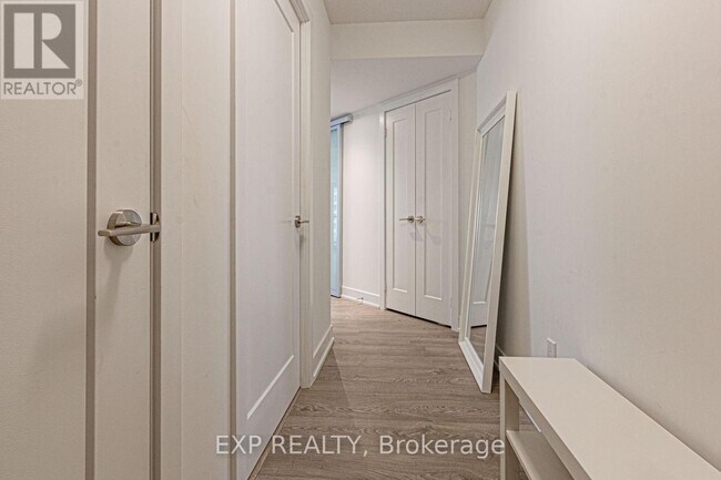 Photo - 7 Mabelle Ave Unit 804