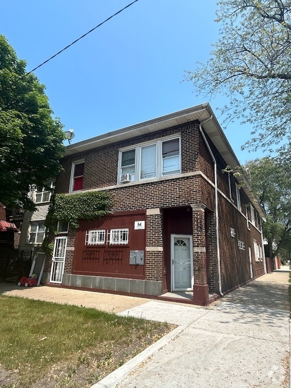 Building Photo - 8159 S Coles Ave Unit 2R Rental