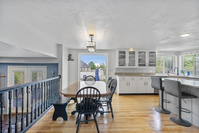 Photo - 3470 Maynard Ct