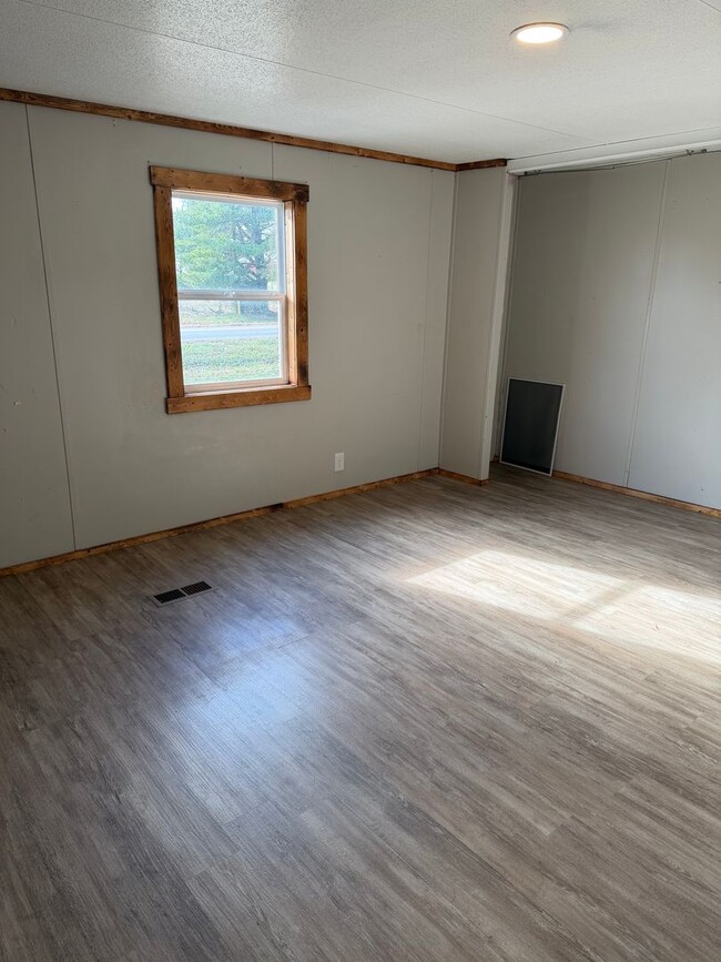 Photo - Business 37 Highway - Park Unit 2