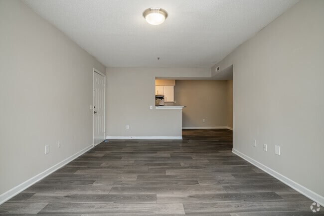 2BR, 2BA - 1,082SF - Living Room