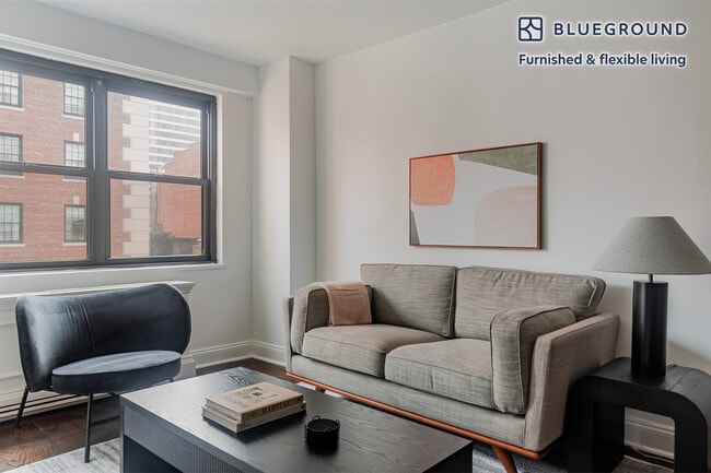 Building Photo - 160 E 88th St Rental