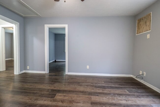 Photo - 3051 W Crockett St