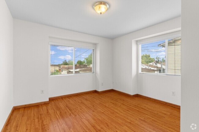 Building Photo - 2508 Alhambra Rd Rental