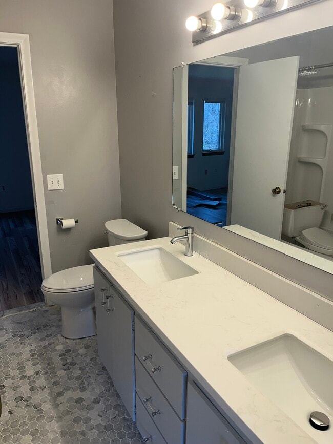 Photo - 116 Hilltop Dr