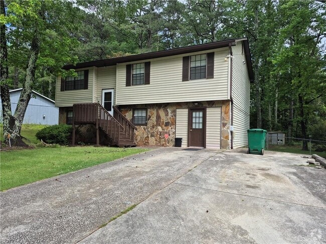 Building Photo - 1984 Taffeta Trail Rental