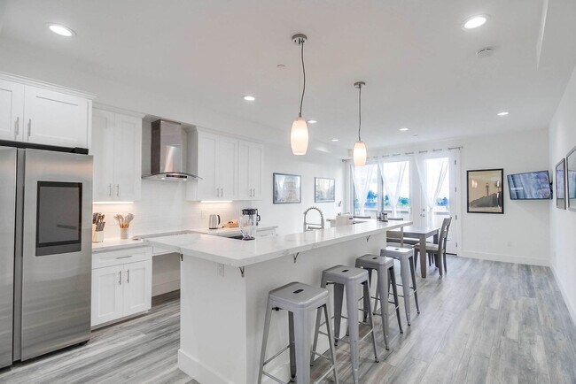 4505 Park Blvd Unit SI ID1024465P