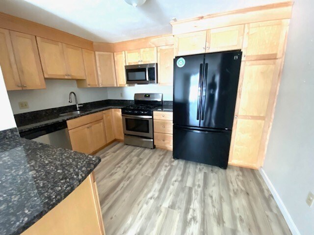 Photo - 16 Kenmar Dr Unit 144