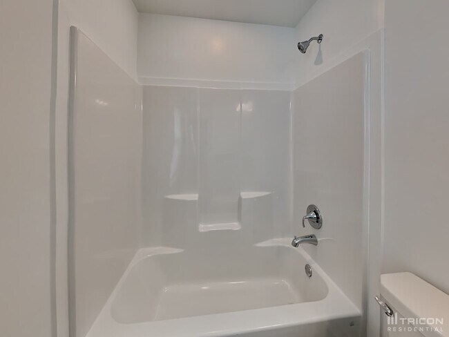 Photo - 2120 S Quincy Dr