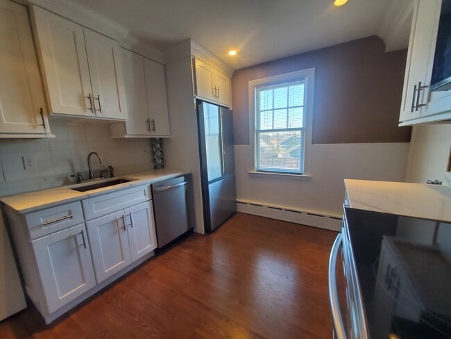 Photo - 158 East Ave Unidad 2