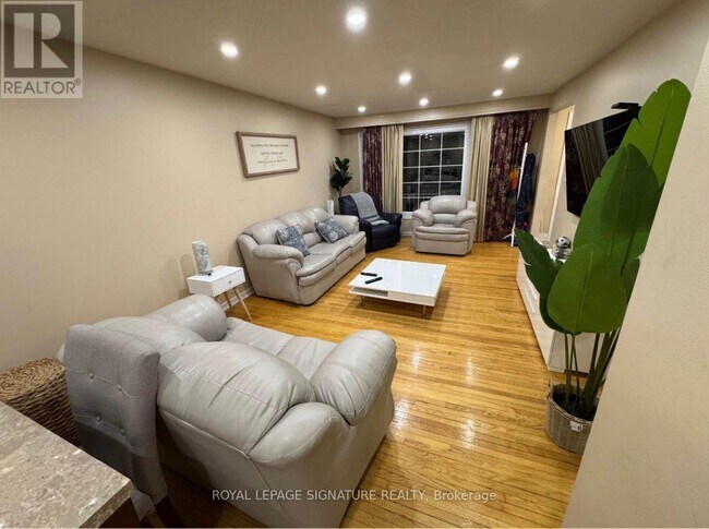 Photo - 3424 Clara Dr