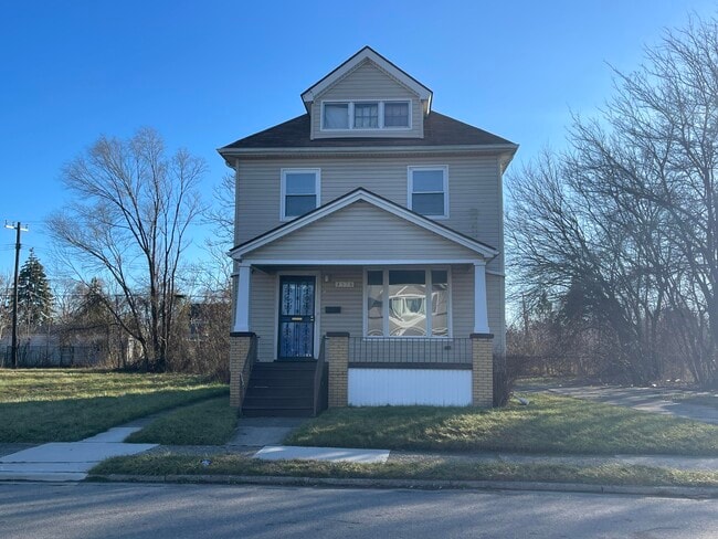 Photo - 3516 Stockton St