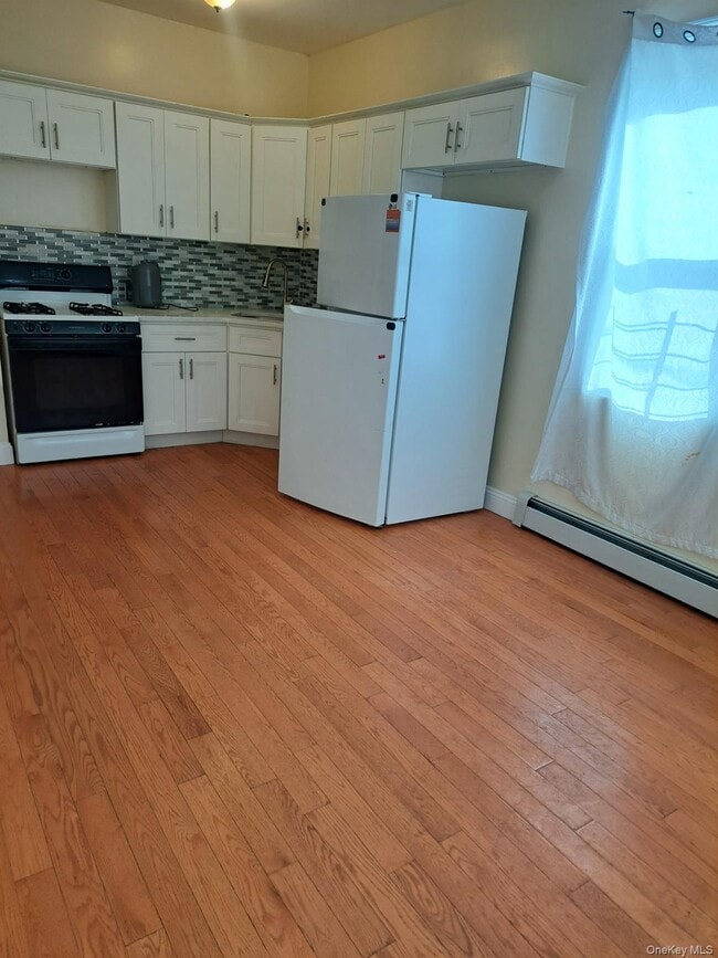 Photo - 146-12 Lakewood Ave