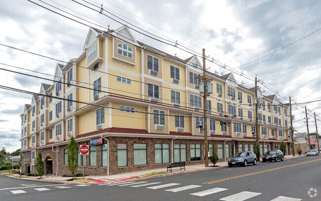 Photo - 510 Hamilton