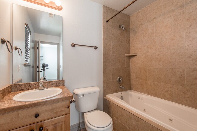 Photo - 1849 S 550 W