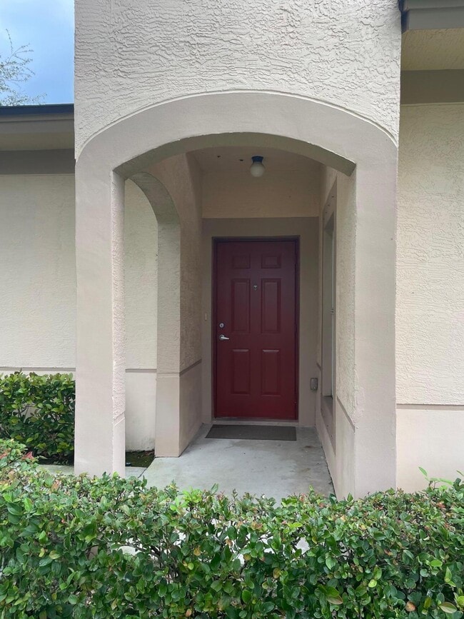 Building Photo - 1833 Pelican Dr Unit 2