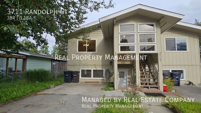 Building Photo - 3711 Randolph St Rental