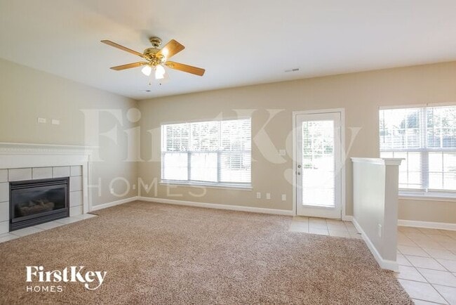 Photo - 105 Mark Twain Ct