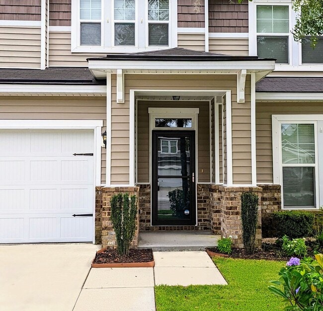 Photo - Beautiful 4 Bedroom Home in Palmetto Pointe