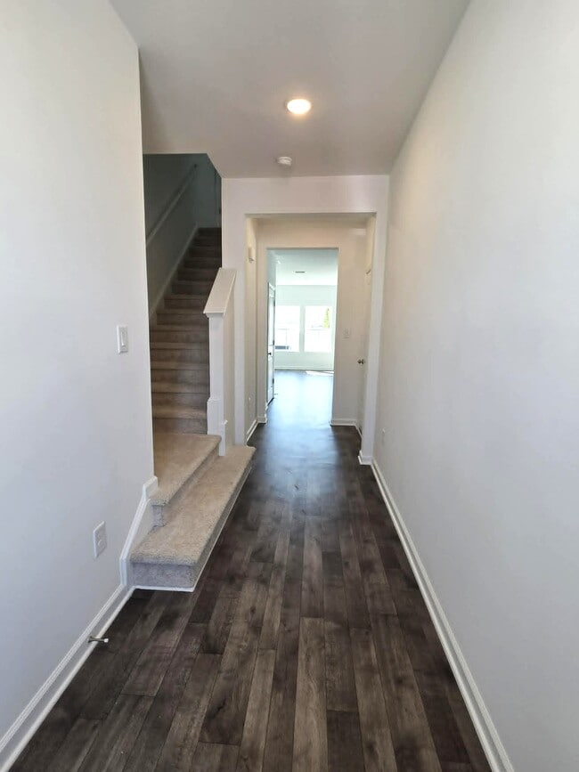 Photo - 222 Clement Lp