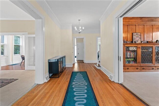 Photo - 1084 Shady Ave