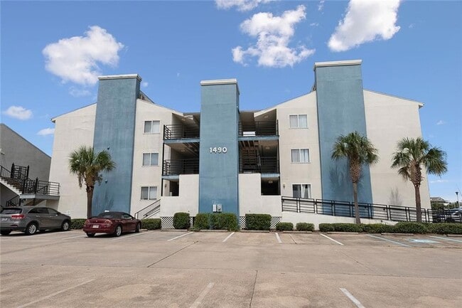 Building Photo - 1490 Harbor Dr Unit 306 Rental
