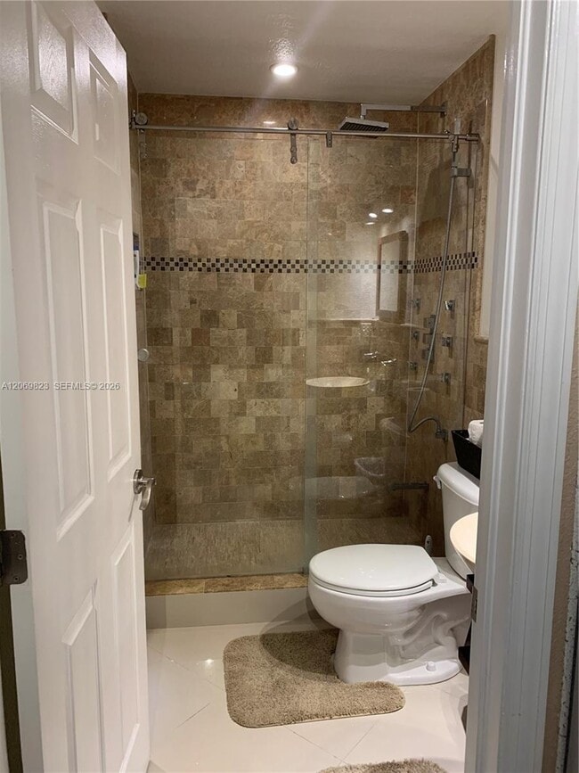 Photo - 1250 SE 29th St Unidad 204-58