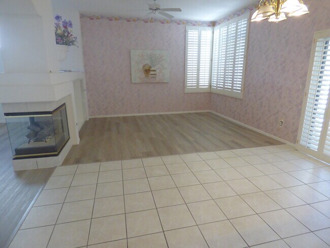 Photo - 2003 Summerside Ct