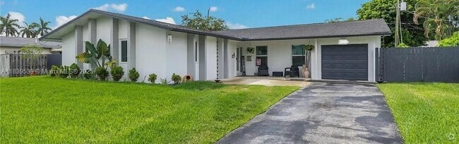 Building Photo - 9720 Bel Aire Dr Rental